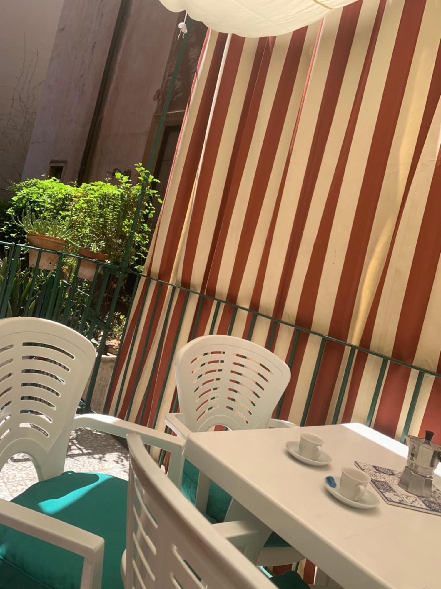 Il Giardino Casa Vacanze カターニア エクステリア 写真